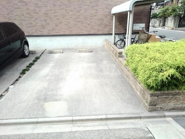 14/24 駐車場