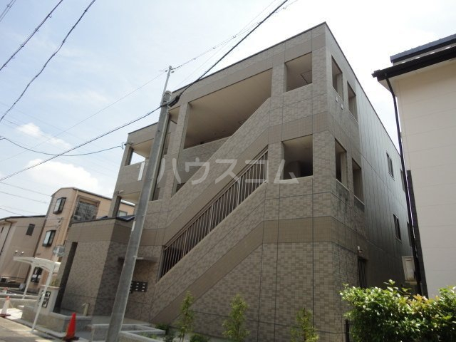 22/29 エントランス