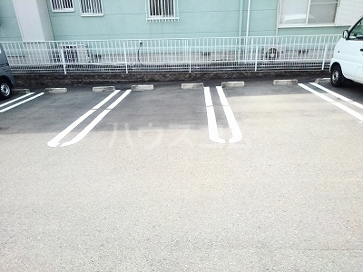 16/22 駐車場