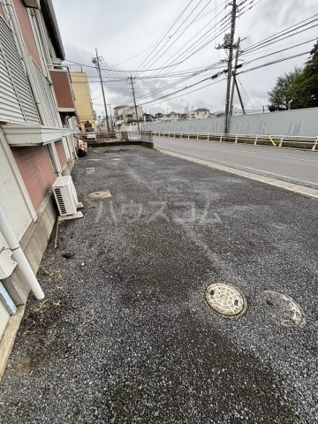 2/4 駐車場