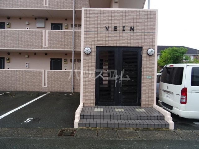 14/21 エントランス