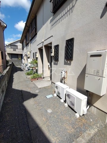 21/30 エントランス