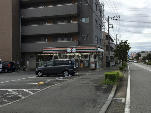 14/23 駐車場