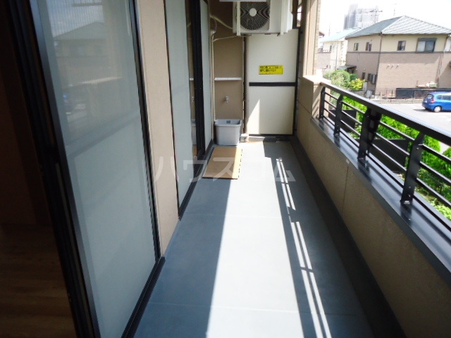 20/25 バルコニー