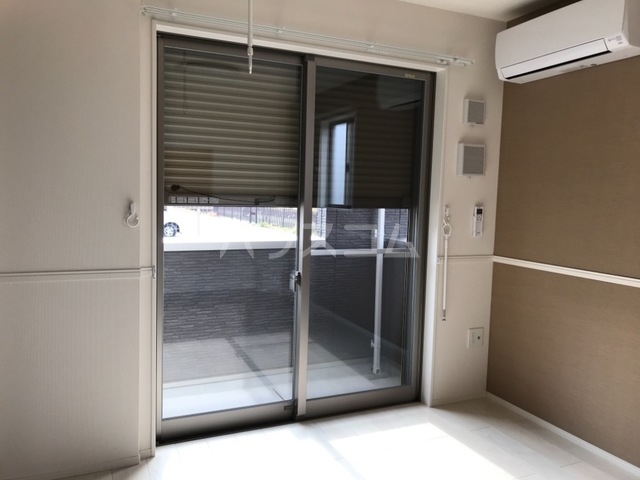 22/29 エントランス