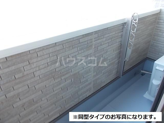 14/22 バルコニー