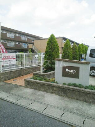 15/22 エントランス