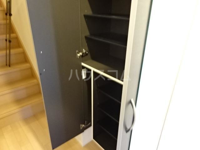 22/30 エントランス