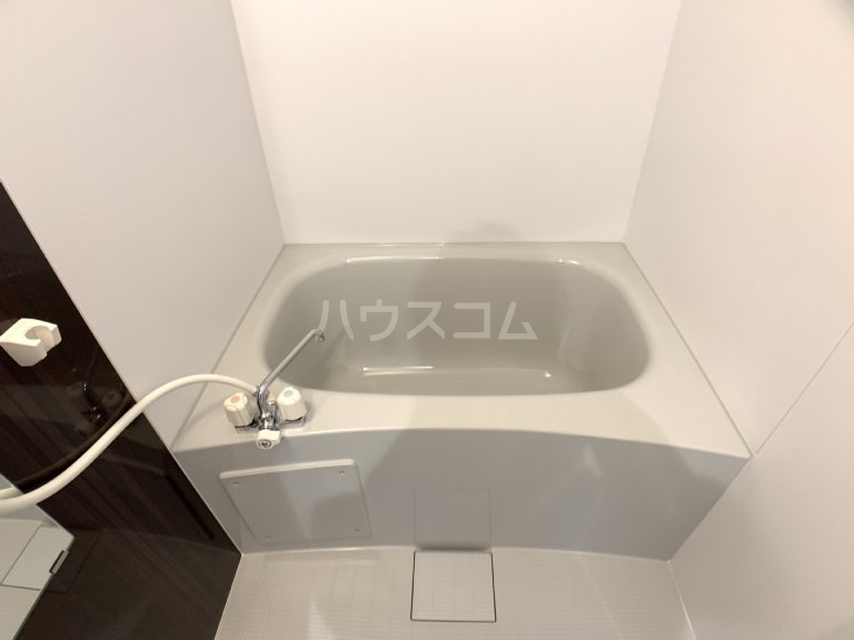18/30 浴室
