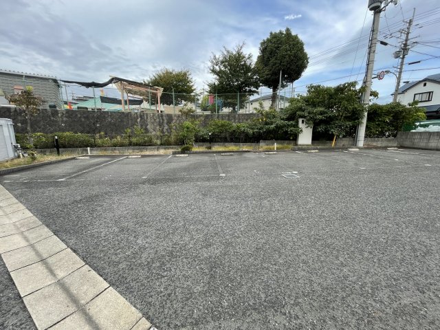 15/20 駐車場