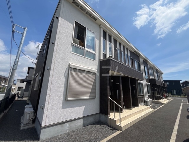 22/25 エントランス