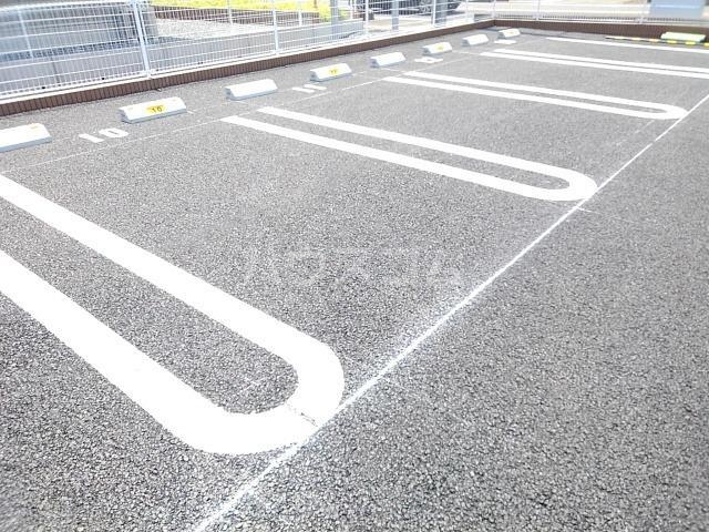 21/30 駐車場