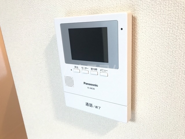 20/30 エントランス
