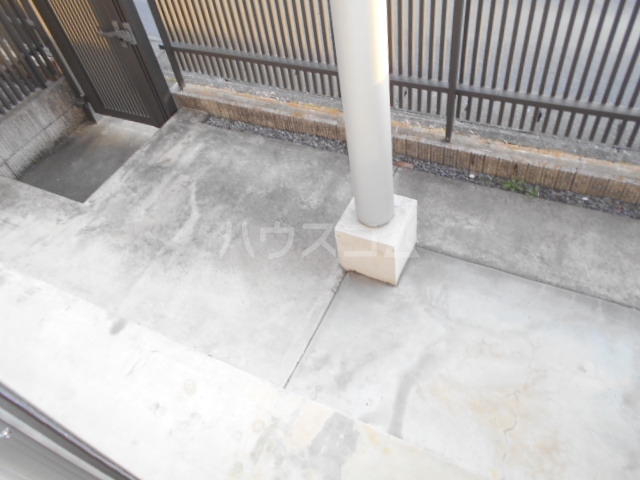 17/26 バルコニー