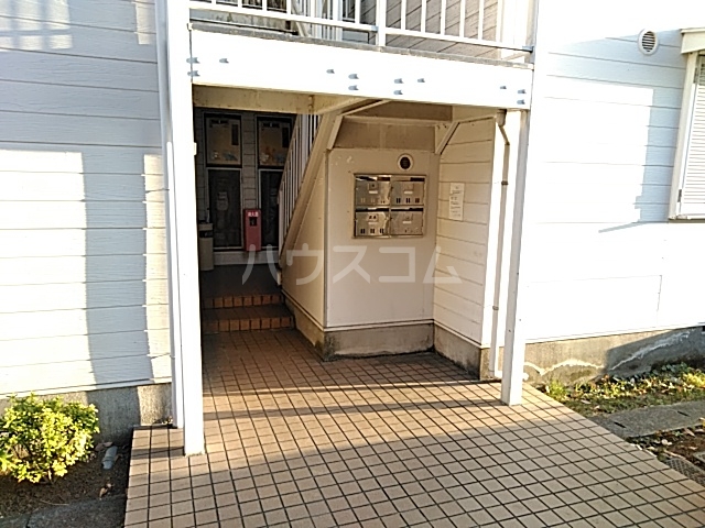 16/26 エントランス