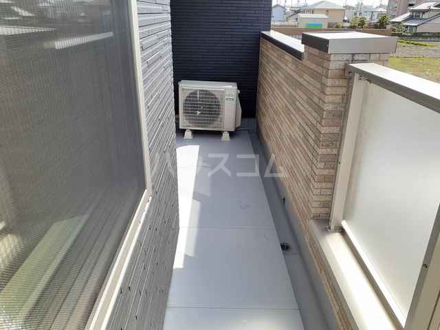 14/20 バルコニー