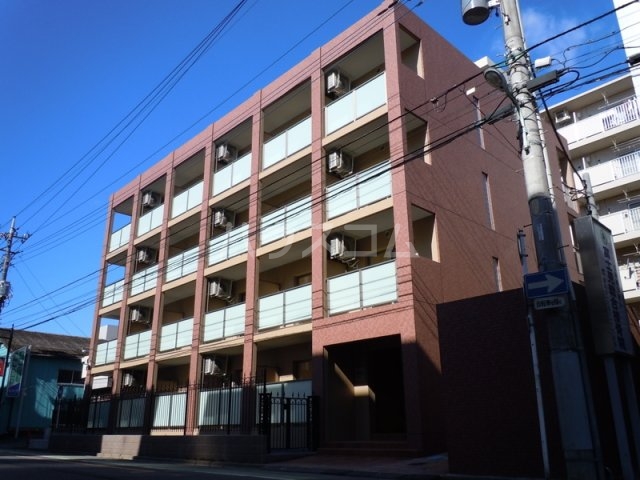 2/4 外観