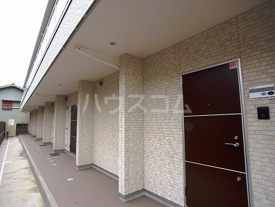 17/25 エントランス