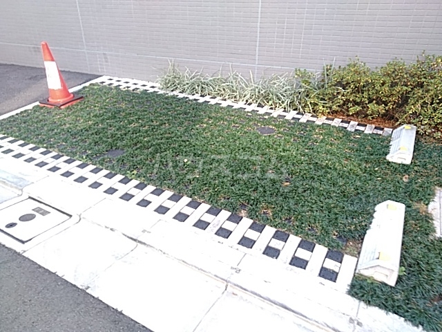 4/7 駐車場