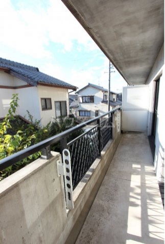 14/27 バルコニー