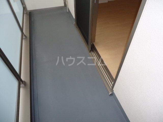 17/30 バルコニー