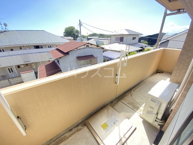 13/23 バルコニー