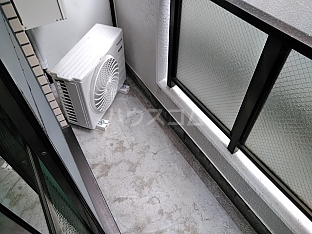 25/30 バルコニー