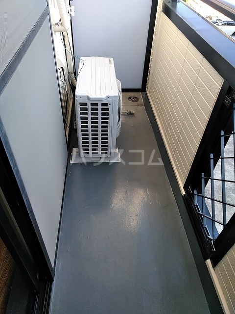 23/30 バルコニー