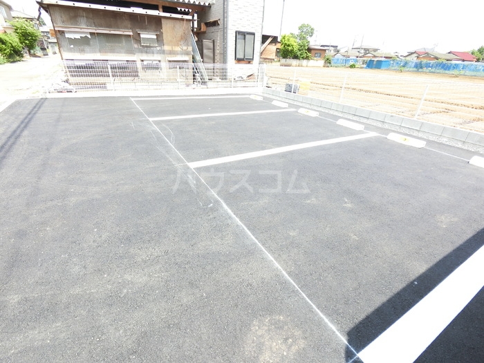 17/22 駐車場