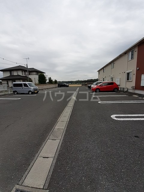 2/8 駐車場