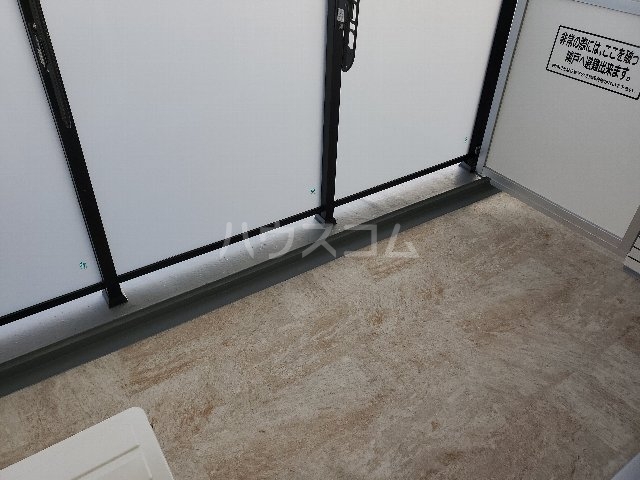 18/30 バルコニー