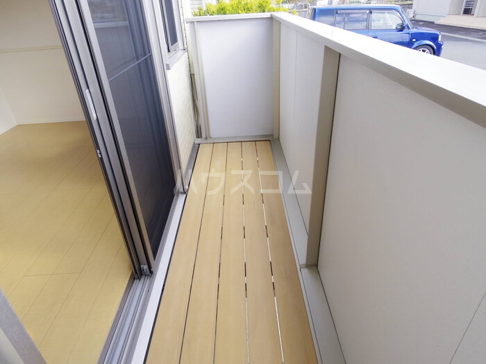 13/19 バルコニー