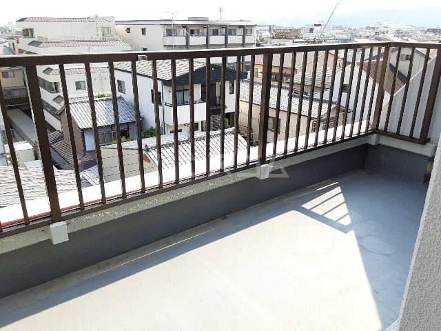 20/30 バルコニー