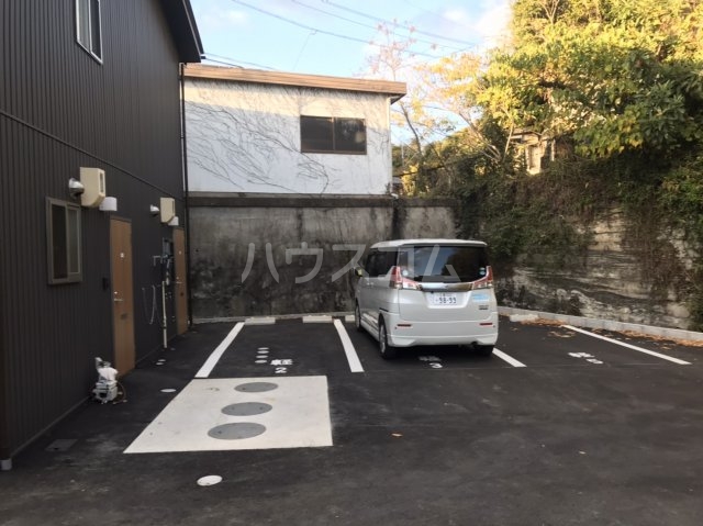 2/2 駐車場