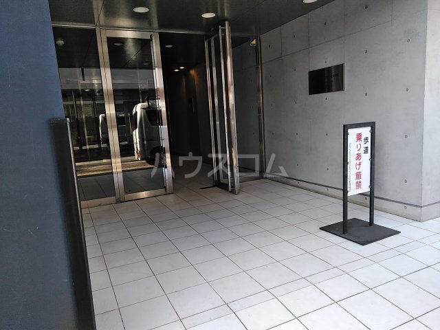 29/30 エントランス