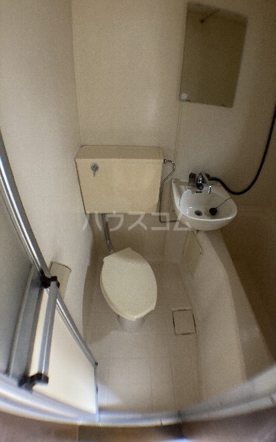 13/30 トイレ