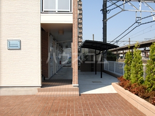 13/24 エントランス