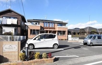 17/23 駐車場