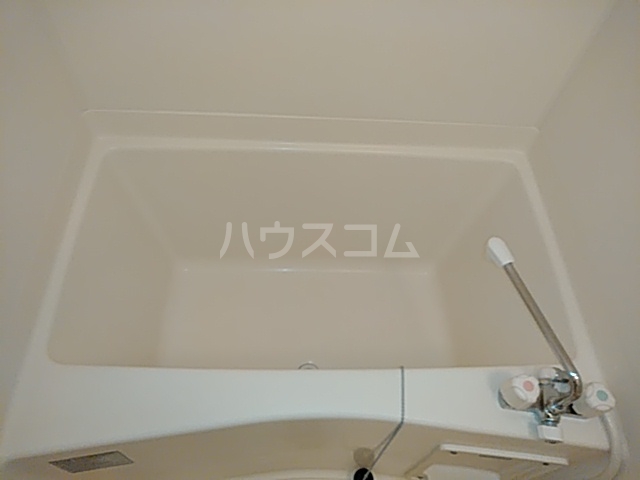 16/30 浴室