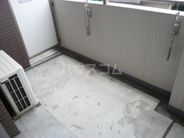 14/23 バルコニー