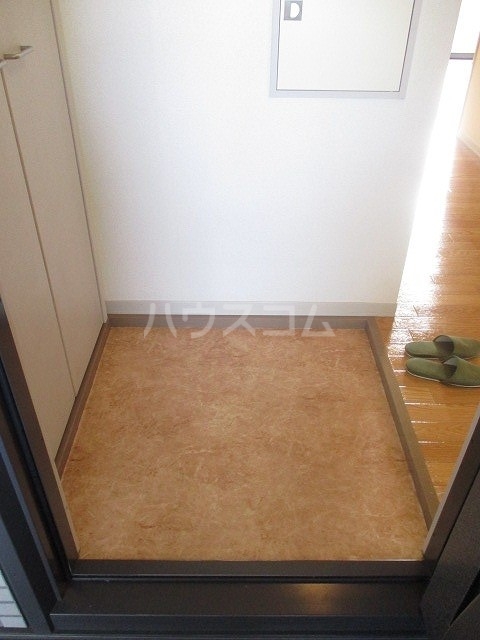 15/30 玄関