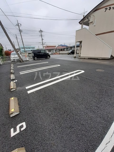 15/27 駐車場