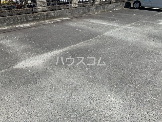 17/21 駐車場