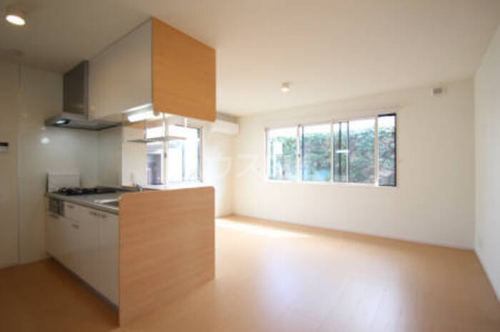 3/6 リビング/ダイニング