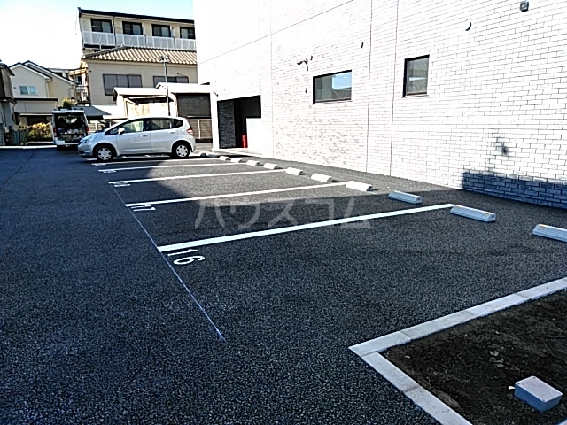 24/30 駐車場