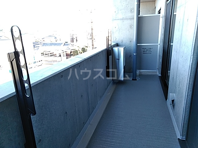 20/30 バルコニー