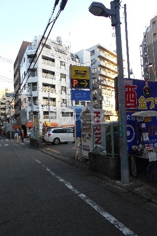 21/27 駐車場