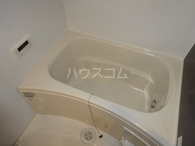 16/30 浴室
