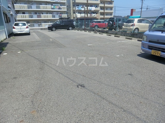 2/10 駐車場