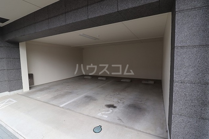 22/26 駐車場